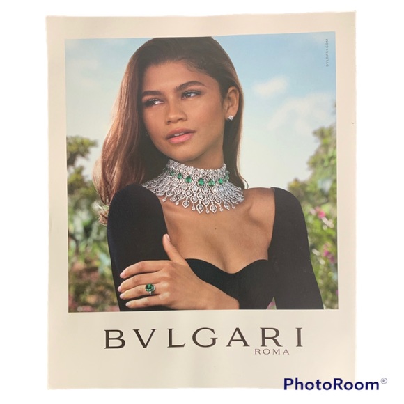 Harper’s Bazaar Accents Harpers Bazaar Magazine August 222 Tessa